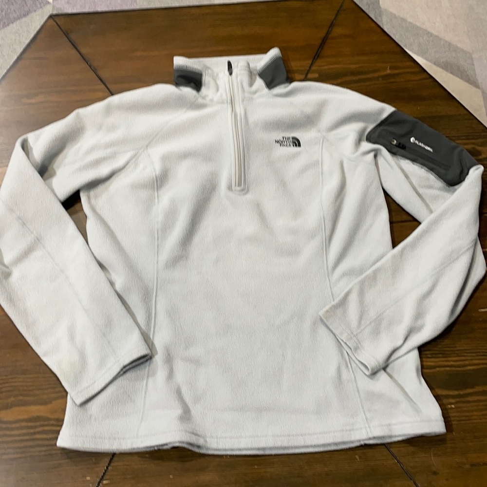 Northface women’s Gray 1/4 Zip - Medium